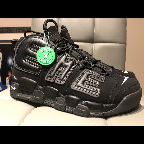nike uptempo supreme black